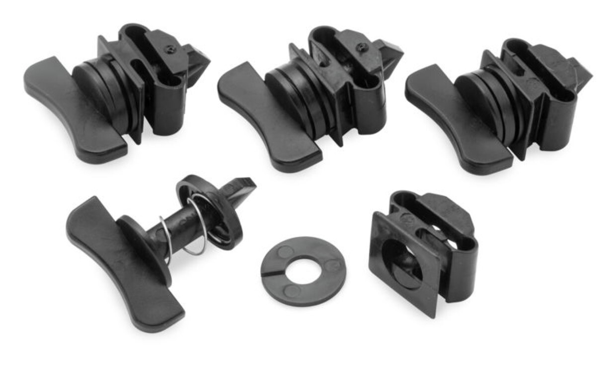 quad_boss_quick_release_windshield_replacement_hardware.jpg Quad Boss Quick-Release Windshield Replacement Hardware - Image 1