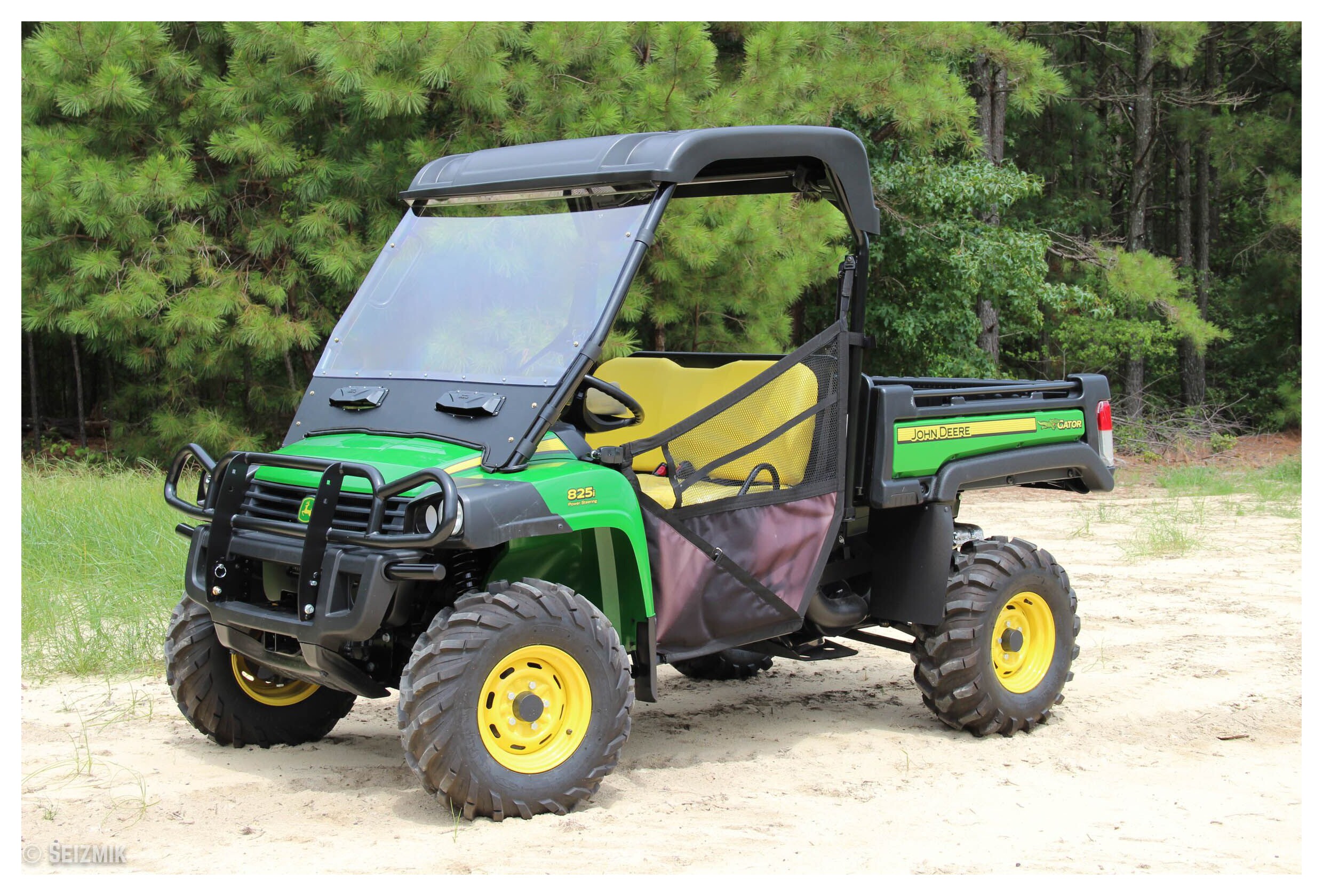 Seizmik Versa Vent Poly Windshield John Deere Gator XUV / HPX 2007-2017 - Image 1